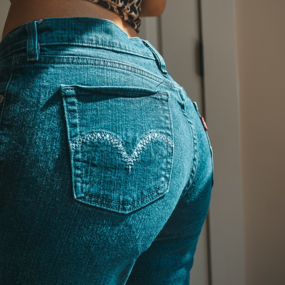 Levi jeans, pocket designs